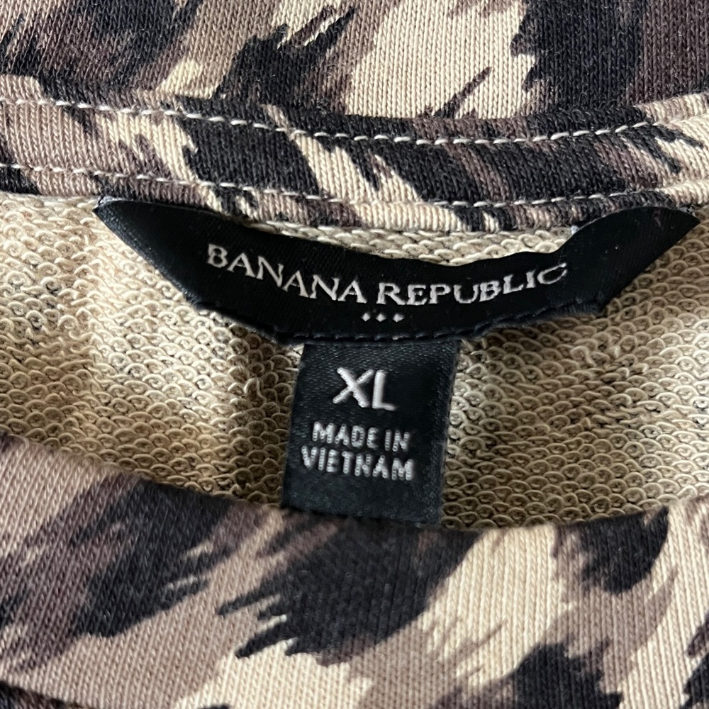Banana Republic Animal Print Blouse - Brown and Black - Picture 2 of 8